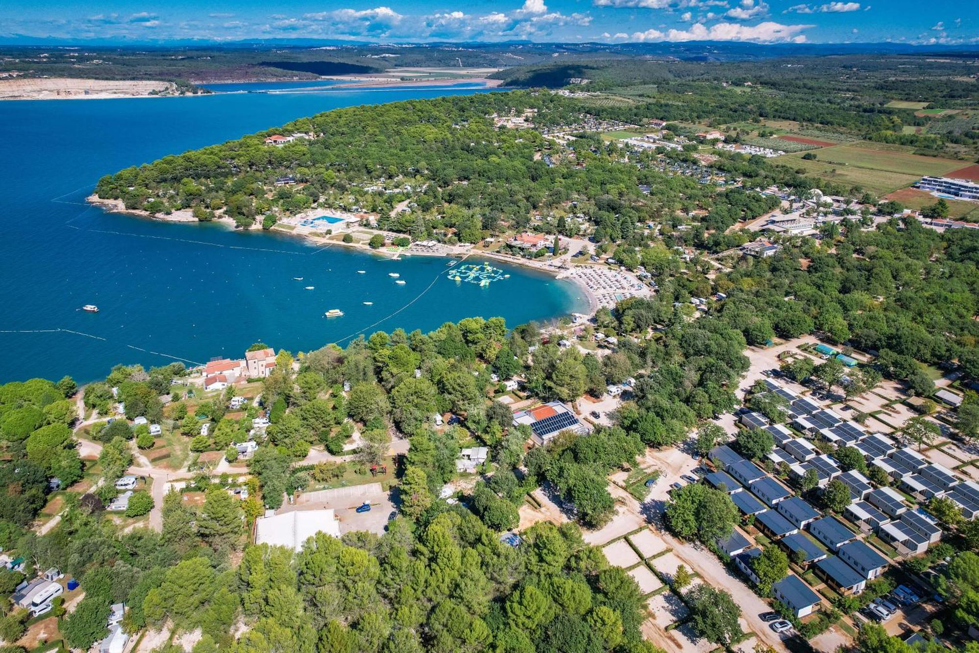 Easyatent Bungalow Tent Lanterna Červar-Porat Zewnętrze zdjęcie