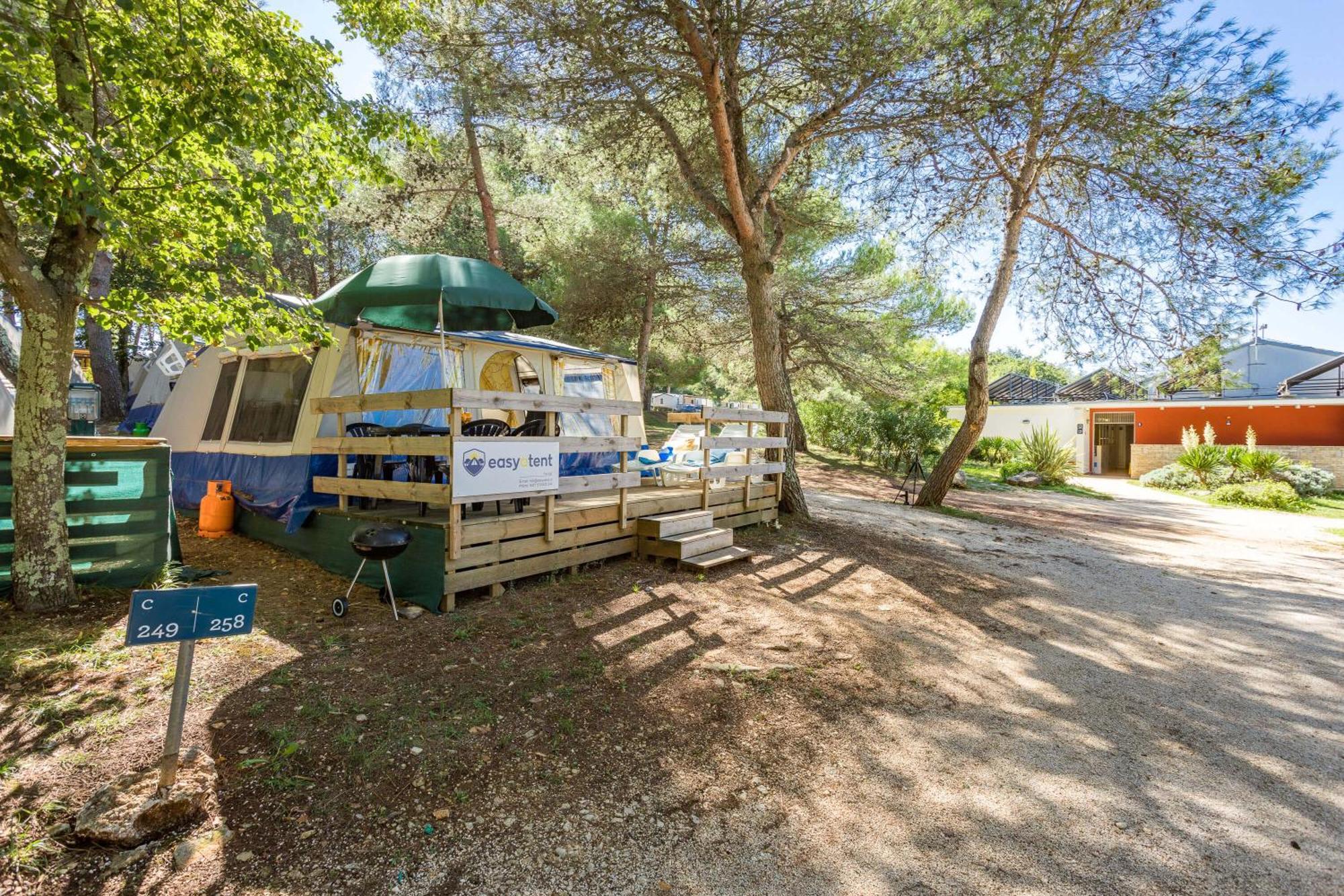 Easyatent Bungalow Tent Lanterna Červar-Porat Pokój zdjęcie